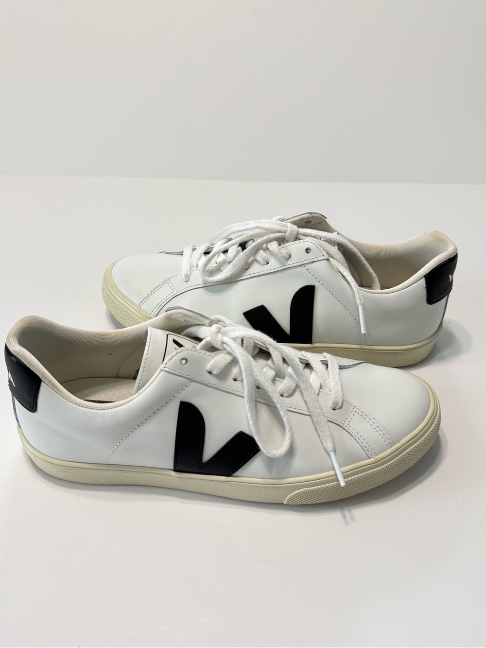 Veja Splar Low Tot Leather Sneakers Lace Up White Black Size 8.5